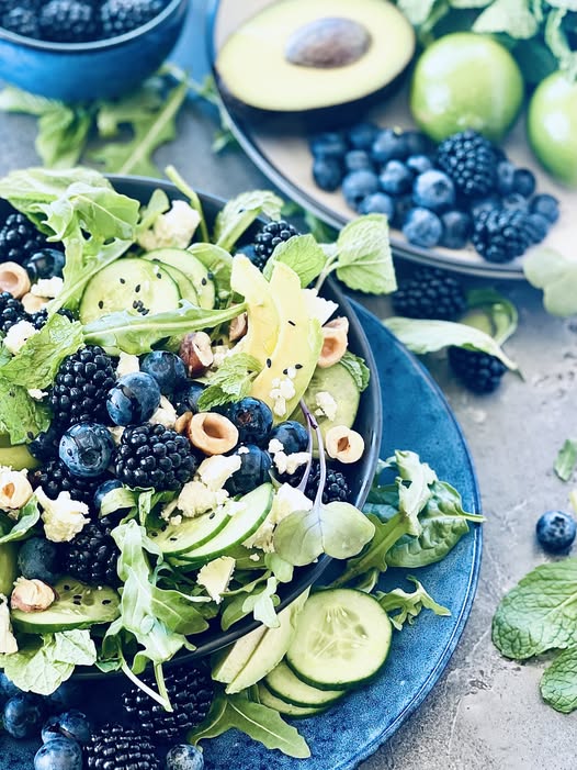 Blackberry rocket and avocado salad
